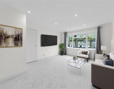 Supremely Posh 3-Bedroom Home in Tonbridge  Book Direct & Save up to £70–£100 per night Or save up to £700 on a 7-night stay  Luxury living • Private garden • Instant booking • No platform fees